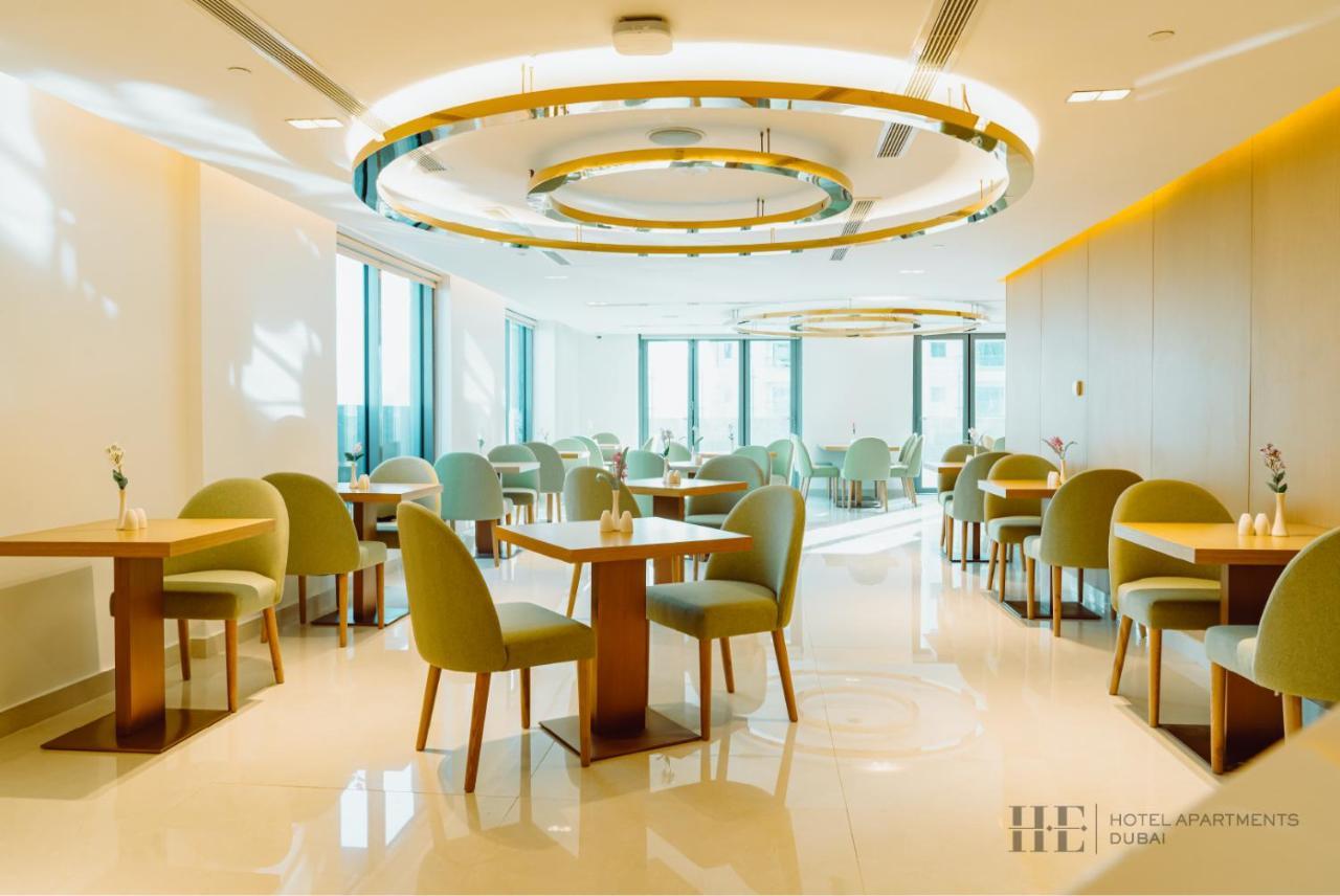 דובאי He Hotel Apartments מראה חיצוני תמונה The restaurant