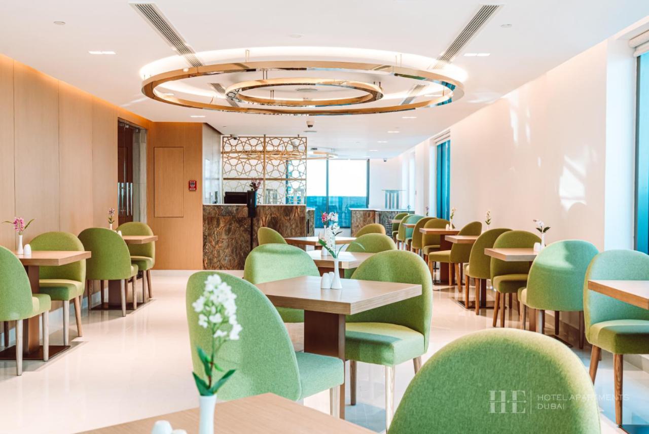דובאי He Hotel Apartments מראה חיצוני תמונה The lounge at the airport